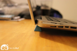 Curb Laptop Stand